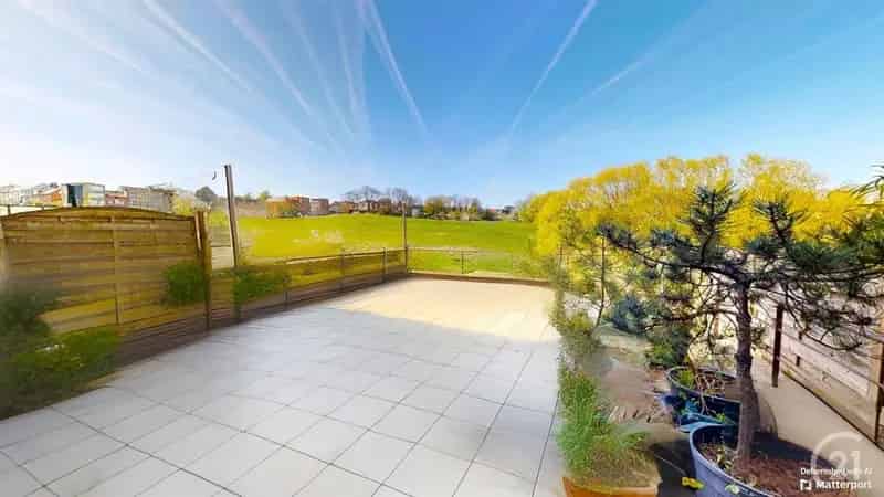 Gelijkvloers Appartement met Terras en Uitzicht te Koop