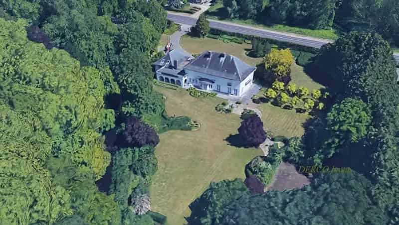 Luxe Villa 14 Hectare 79m Breed