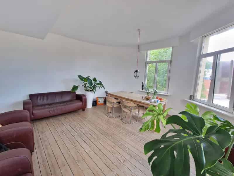 Appartement te koop Lier: Lichtrijk appartement nabij centrum