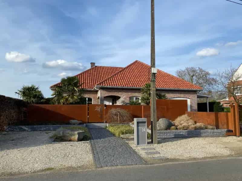 Appartement te huur: Studio met autostaanplaats