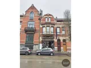 Huis Gemengd Gebruik te Koop Sint Agatha Berchem