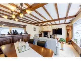 Huis te koop Izegem met ruime loods