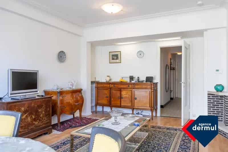 Te renoveren 1 slaapkamer appartement Oostende