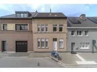 Huis te koop Aalst - Ruime gezinswoning met garage en zolder