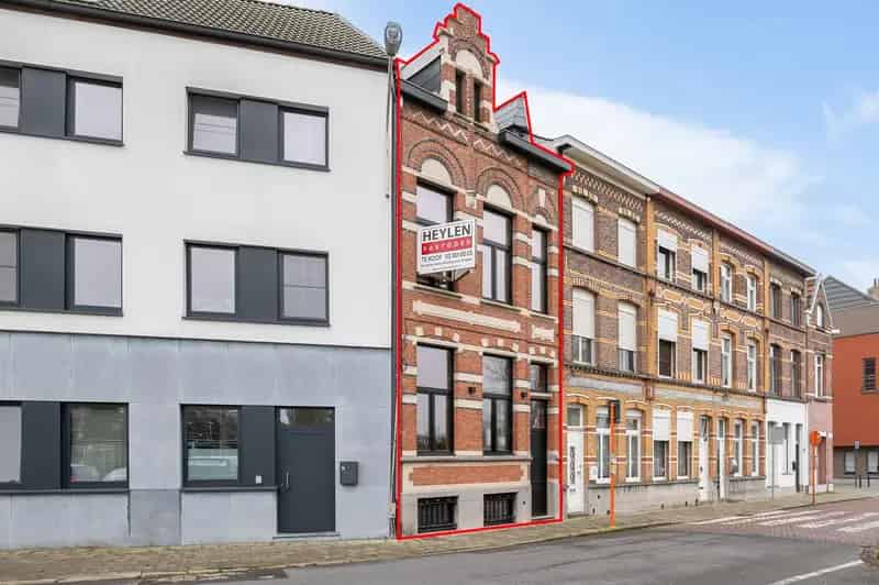 Gerenoveerde Herenwoning 3 Slaapkamers Lier Centrum