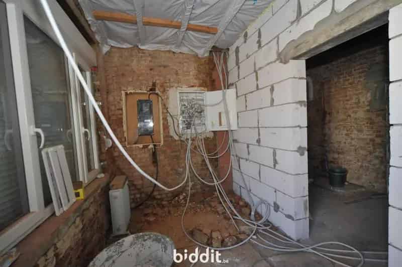 Te renoveren woonhuis Galmaarden