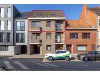 Gerenoveerd Appartement te Geel 150m2 2 slaapkamers
