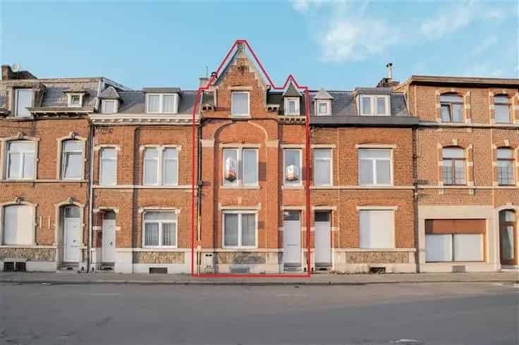 Huis Te Koop 5 Slaapkamers  Liège
