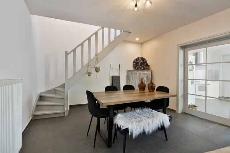 Gezellige woning met stadstuin te Aalter