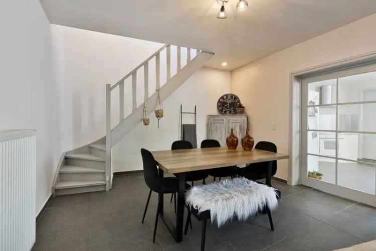 Gezellige woning met stadstuin te Aalter