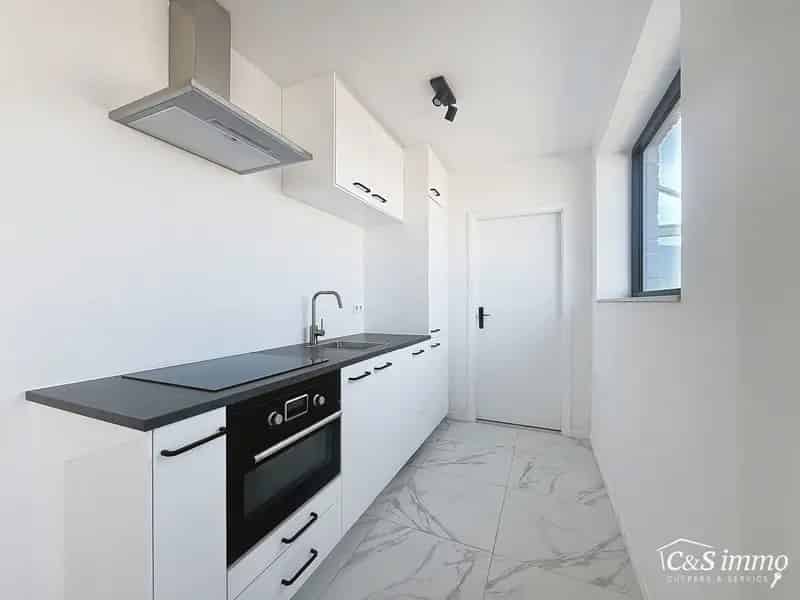 Gerenoveerd Dakappartement Antwerpen met Terras