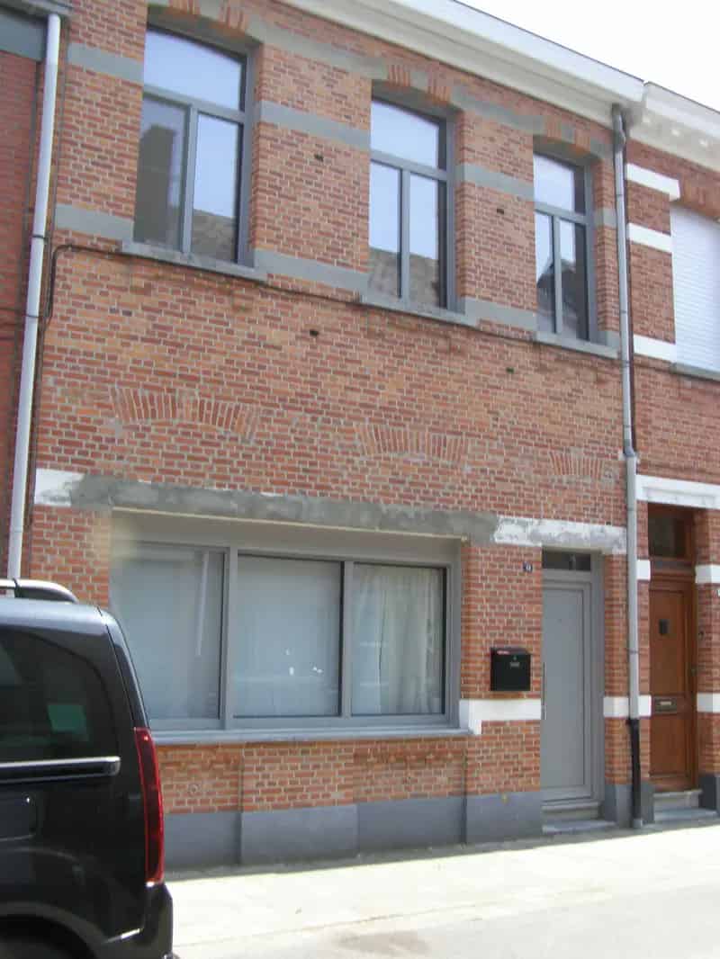Huis te Huur Turnhout Centrum: Instapklare Rijwoning met Tuin