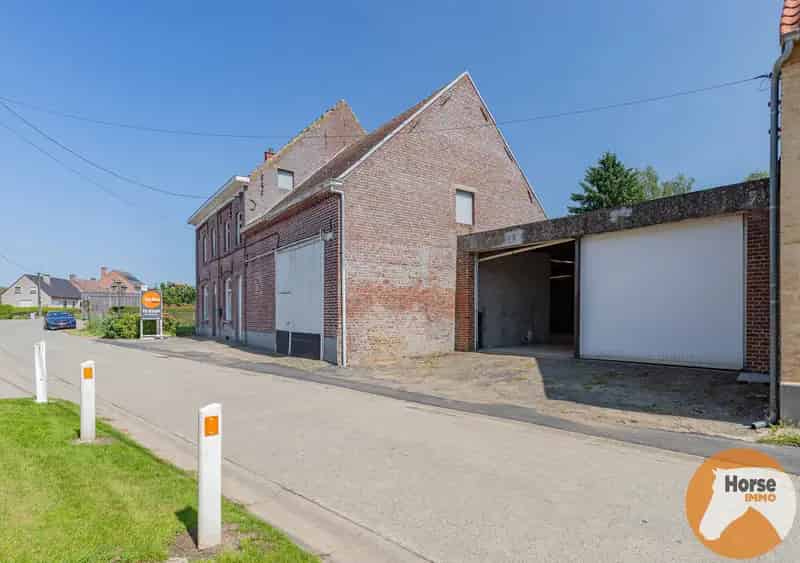 ST-L-ESSE - Ruime burgerwoning met achterliggende ateliers