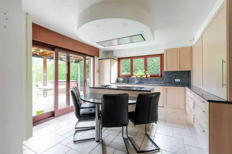 Huis te huur: Stijlvolle woning met zwembad en sauna