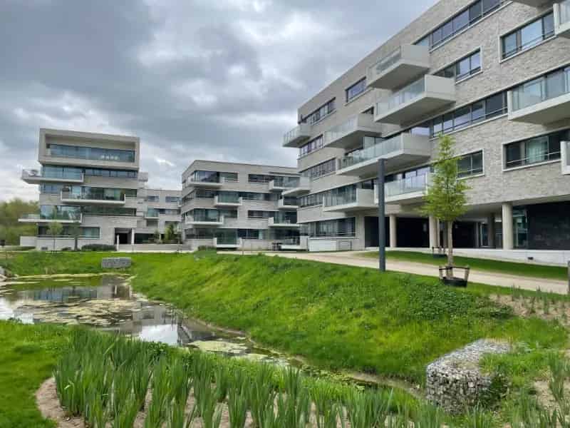 Appartement gelijkvloers 2 slaapkamers terras autostaanplaats Elysia Park