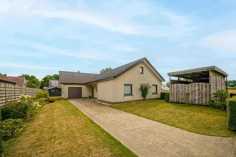 Bungalow te koop Roksem: Rustig, ruim en comfortabel