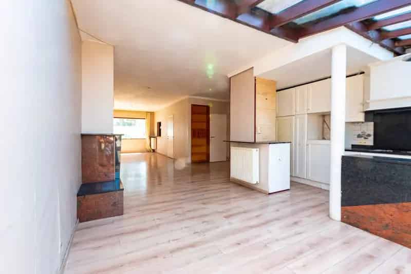 Te renoveren woning Hoboken - 3 slaapkamers - Centrale locatie