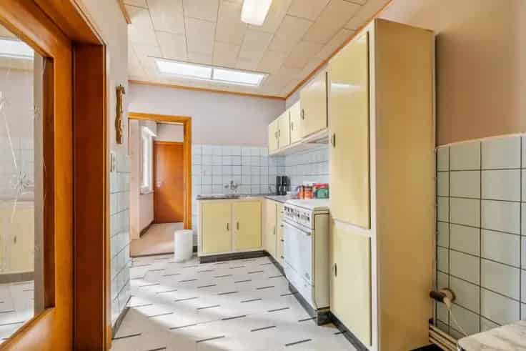 Huis Te Koop Bornem: 4 Slaapkamers, Ruime Tuin, Te Renoveren