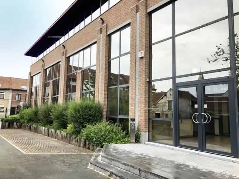 Kantoorruimte te huur Ruisbroek 466m²