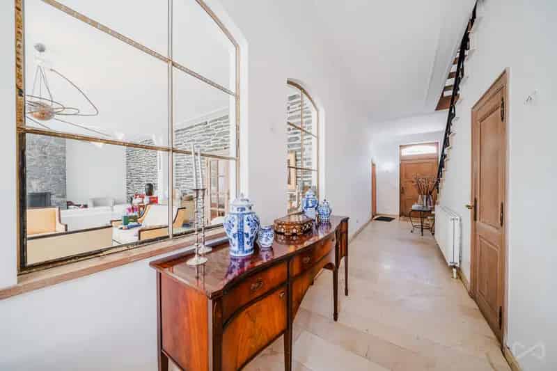 Huis te koop 550m² 5-6 slaapkamers zwembad jacuzzi