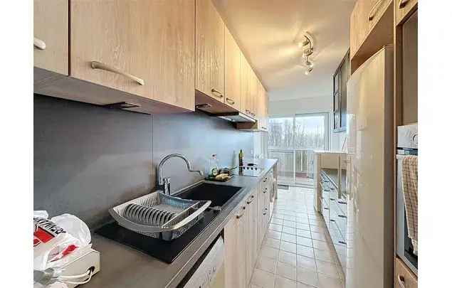 Huur 2 slaapkamer appartement van 85 m² in Schaerbeek - Schaarbeek