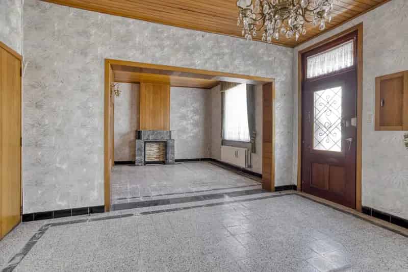 Huis te koop in Assent: renovatieproject met potentieel