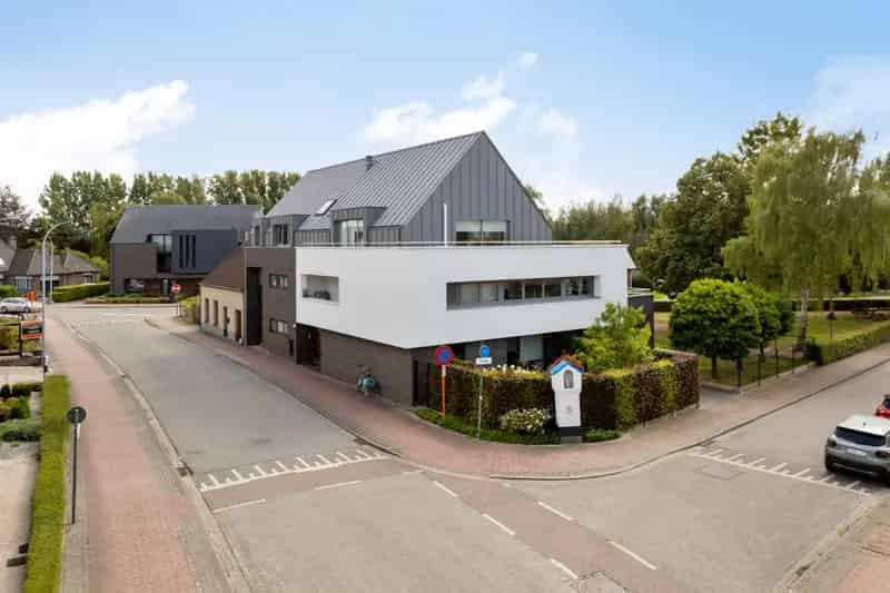 Luxueus Dakappartement te Koop in Geel Centrum