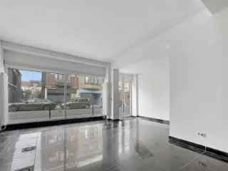 Handelspand te Koop Neder Over Heembeek 111m²