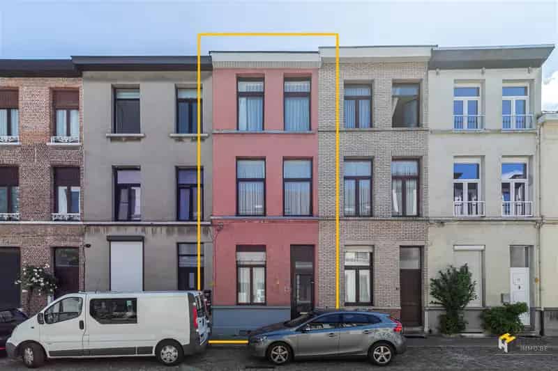 Huis te huur Berchem 133m² 2 wooneenheden