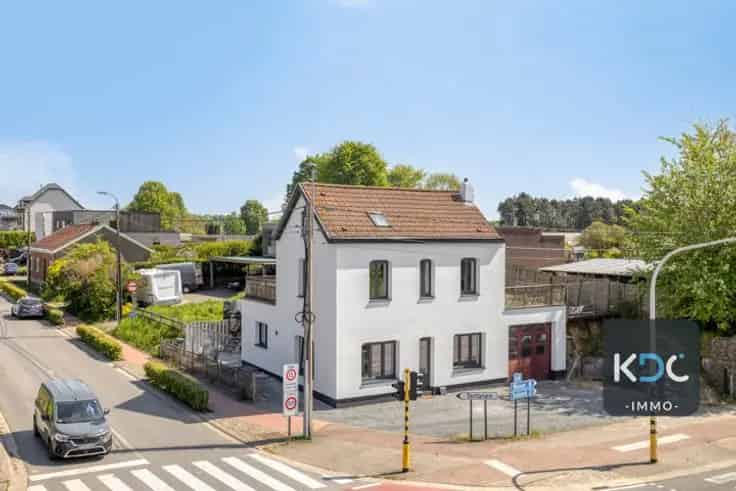 Huis Te Koop Overijse: Gerenoveerde Woning Met Ruime Garage