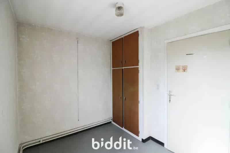 Te renoveren woning 3 slaapkamers Helchteren