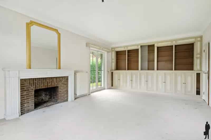 Charmante Open Bebouwing Te Renoveren