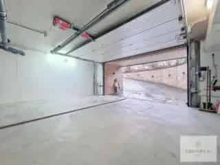 Garage te Koop Strombeek Bever Twee Auto's