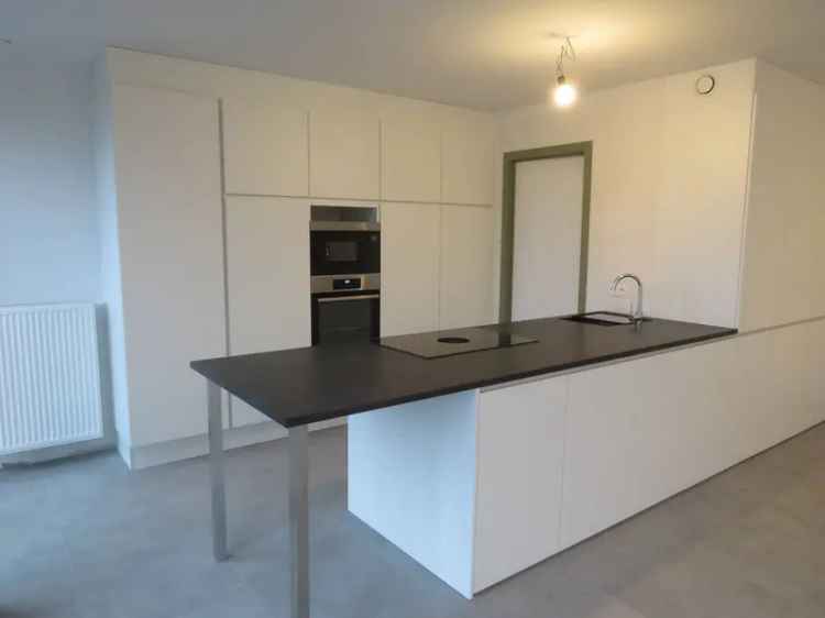 Te koop modern appartement met 2 slaapkamers in Assebroek