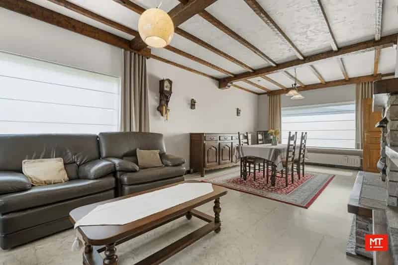 Halfopen woning 3 slaapkamers tuin garage Geluwe