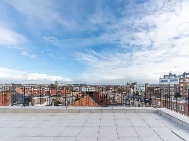 Penthouse Appartement Elsene Te Huur 326m²