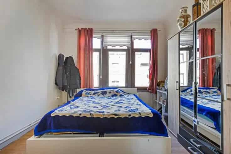 Appartement Te Koop 1 Slaapkamer Balkon Laken