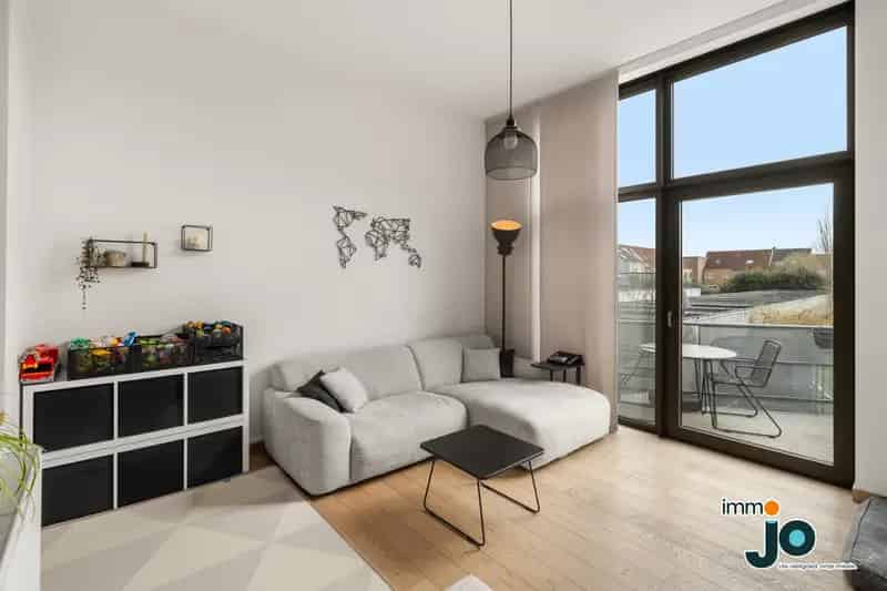Huis te koop Oostende: Moderne 4 slaapkamers, zonnige tuin, strand nabij