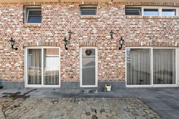 Charmante Gerenoveerde Woning te Velm