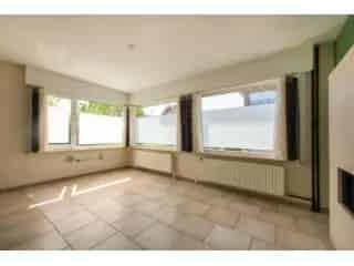 Huis te Koop Halle 2 slaapkamers Garage Tuin