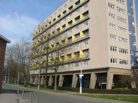 Te koop appartement in Evert Larockstraat met 1 tot 3 slaapkamers