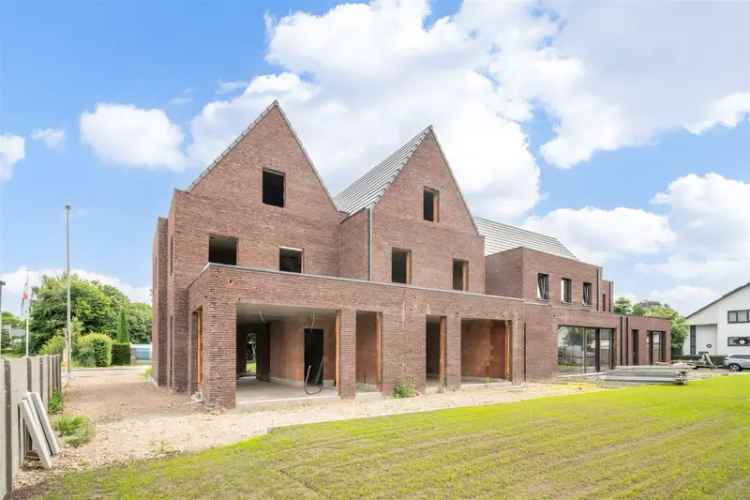 Halfopen nieuwbouwwoning met 3 slaapkamers - 6% BTW