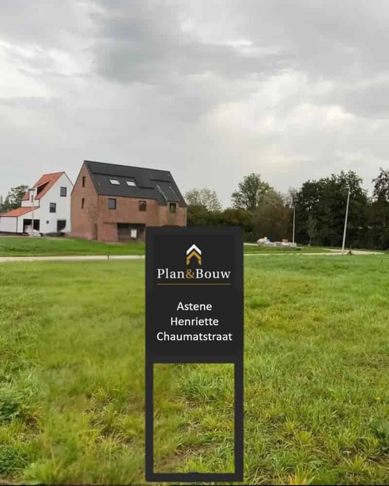 Bouwgronden Astene: Drie percelen voor open bebouwing