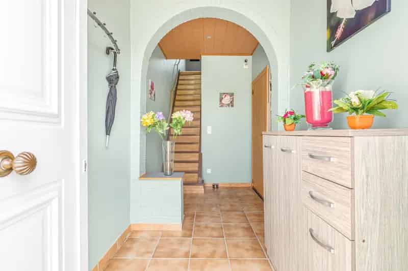 Huis te koop Zingem: Instapklare woning met garage en tuin