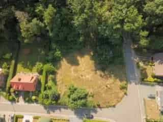 Bouwgrond Braine-le-Château 835m² - Villa 130m²