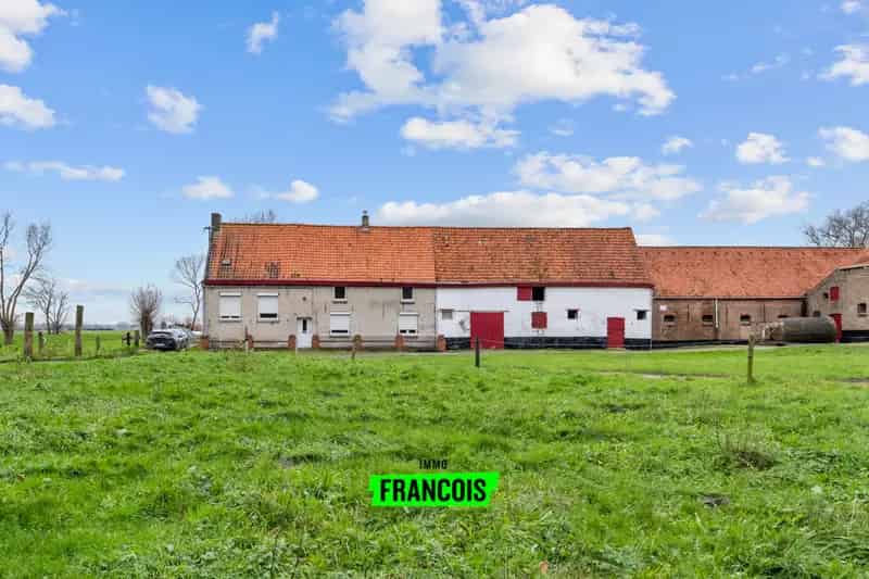 Te renoveren boerderij 53 hectare Damme