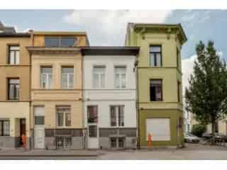 Huis te koop Antwerpen 3 slaapkamers gerenoveerd 2021