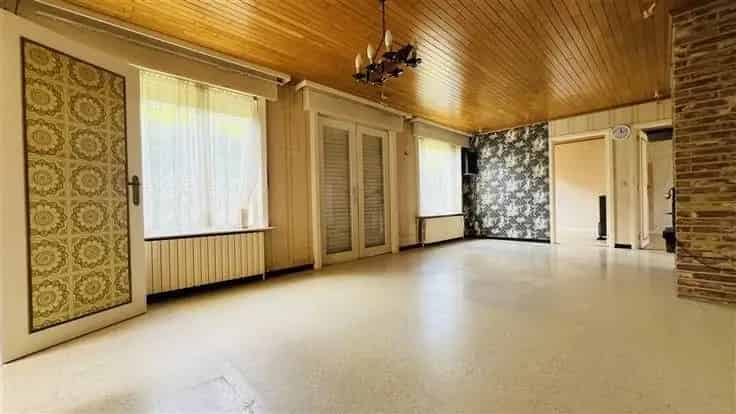 Huis Te Koop Tournai - Gelijkvloers - 2 slaapkamers