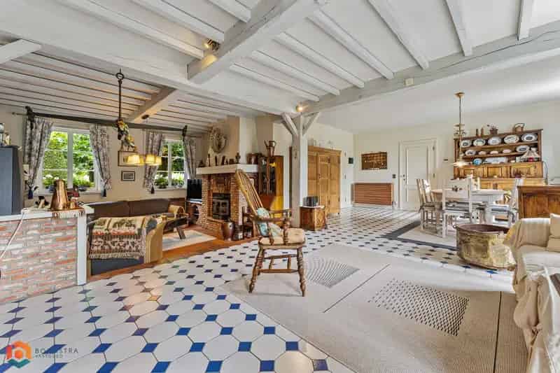 Villa met prachtige tuin en 3 slaapkamers