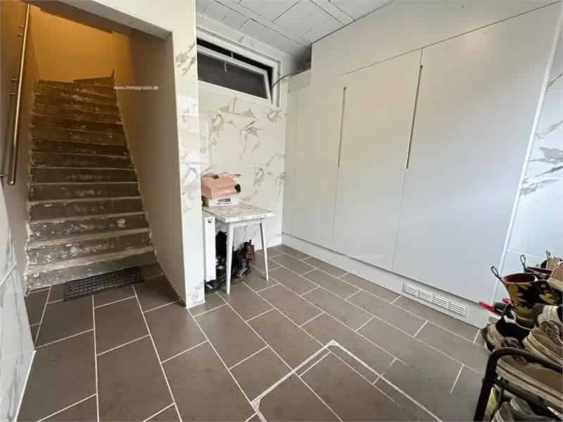 Woning te koop Tongeren: 2 slaapkamers, handelspand & feestzaal
